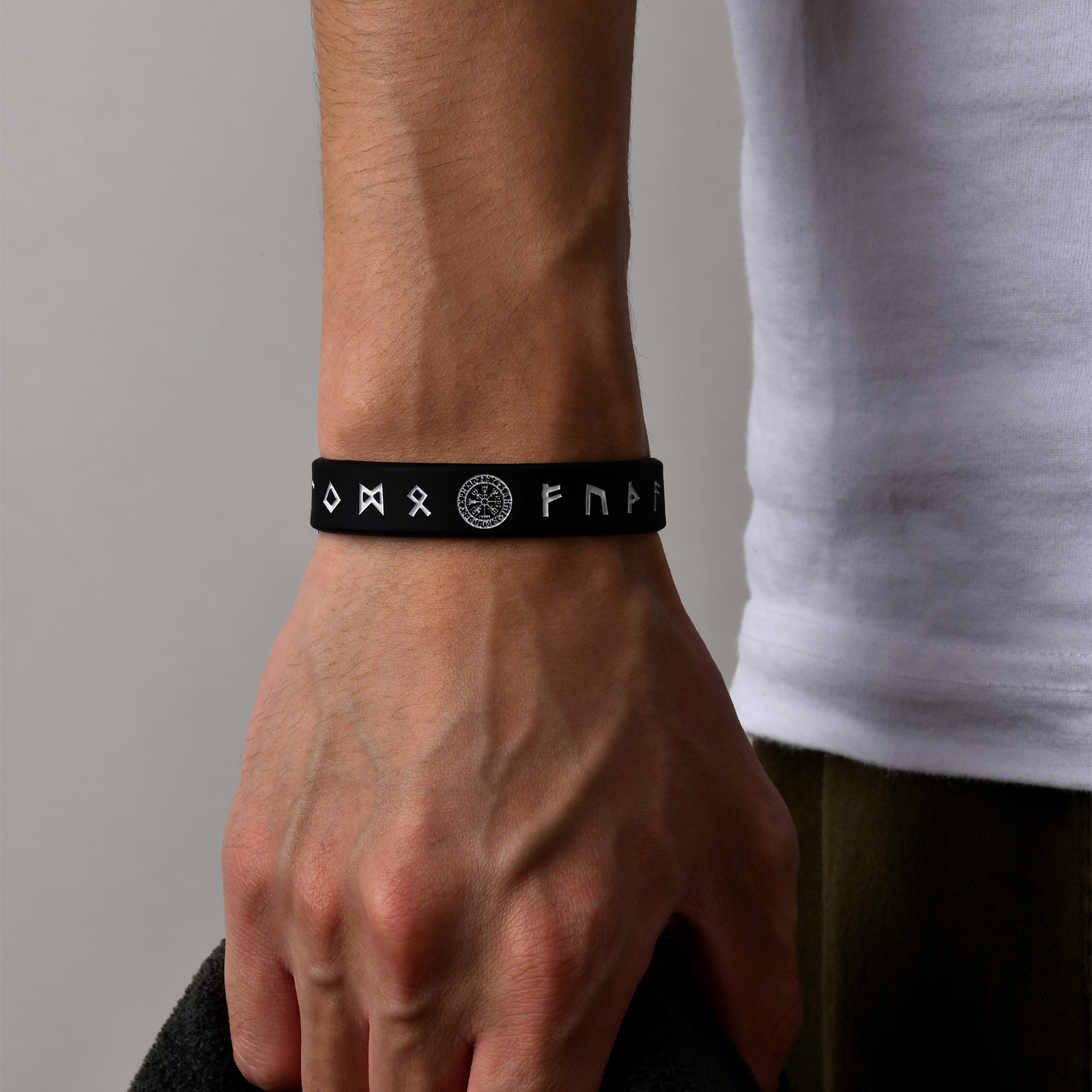 Bracciale in silicone Vnox da  - Men'S Viking Accessories recensione e prezzo