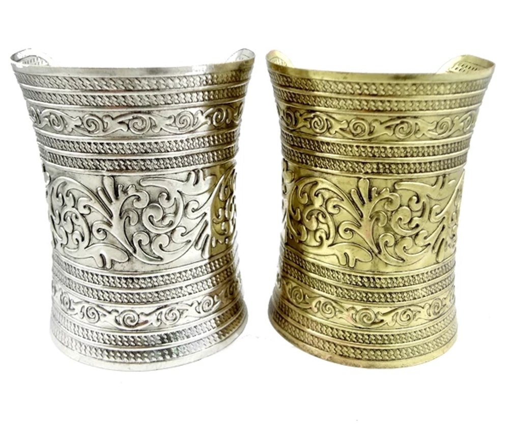 Bracciale largo in lega vintag - Men Accessories India recensione e prezzo