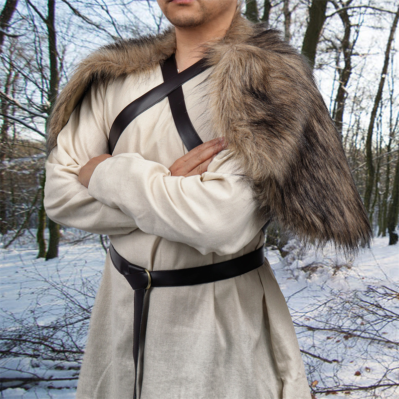 Mantello da spalla in pellicci - Men'S Viking Accessories recensione e prezzo